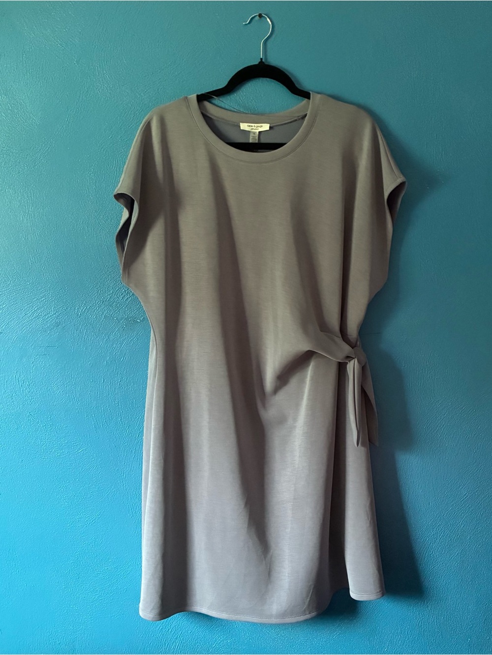 Cable & Gauge Grey Taupe Side-Tie Midi Dress